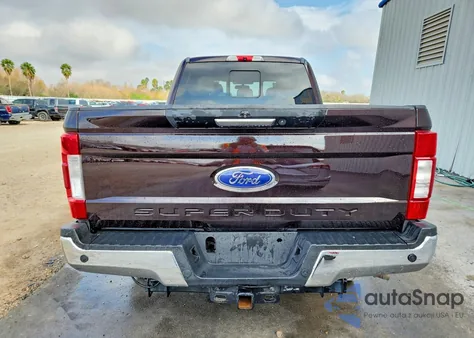 2018 Ford F250 Super Duty z USA, uszkodzony, nr VIN 1FT7W2BT3JEC86432
